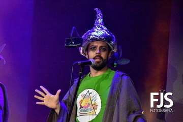 Espectáculo de la Chirimurga del Timple en Telde/Francisco Javier Santana.